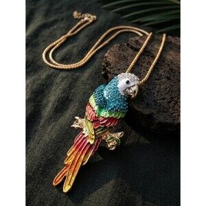 betsey johnson tropical macaw parrot pendant necklace teal crystal enamel BJ